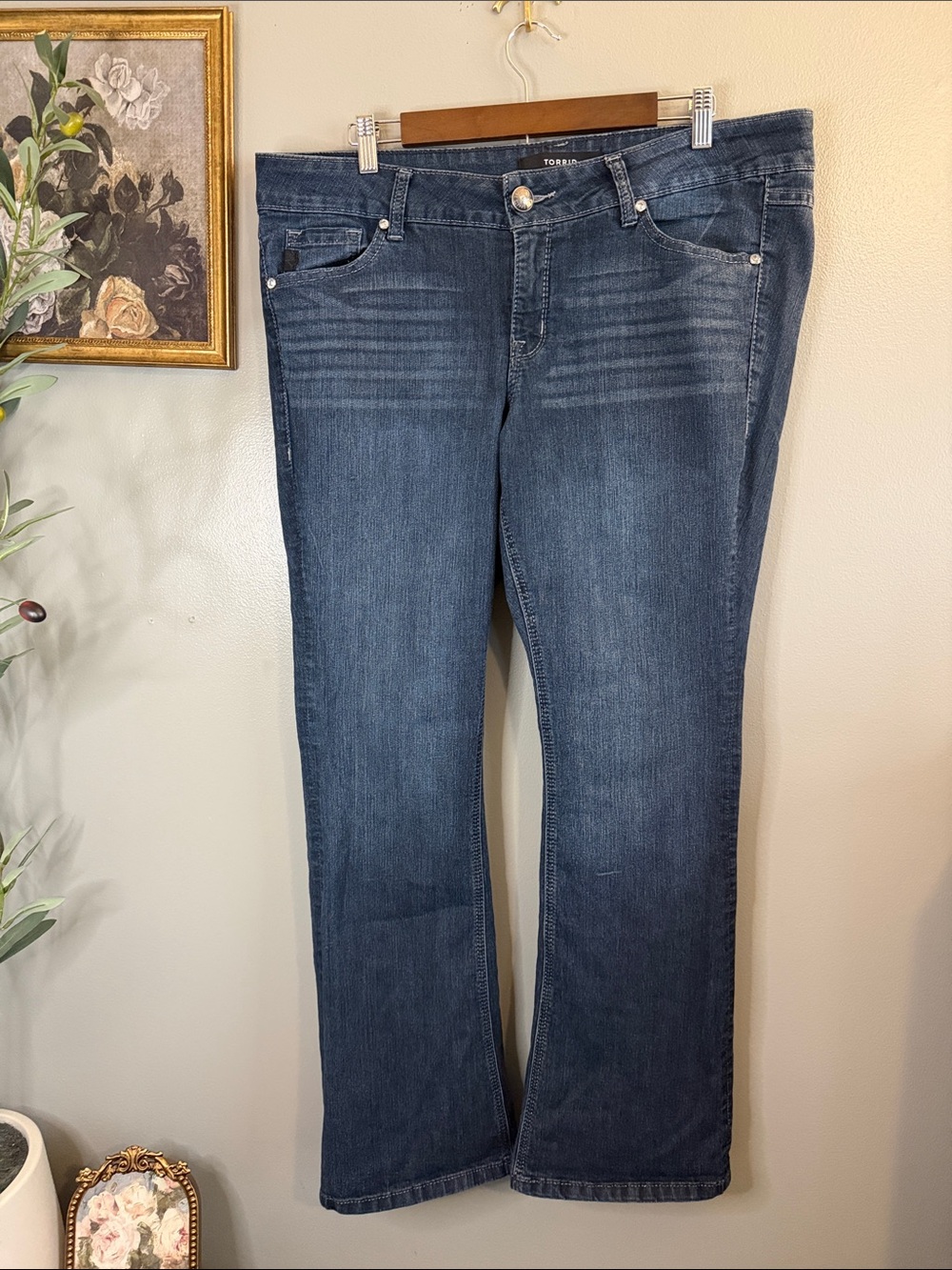 Torrid Denim Bootcut Stretch Jeans Dark Wash Size 16 Women’s - Picture 3 of 7